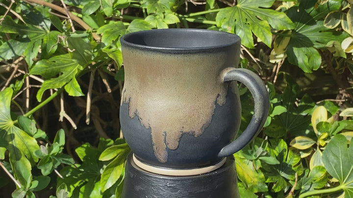 Matte Black and Copper Mug 16floz