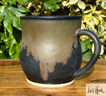 Load image into Gallery viewer, Matte Black and Copper Mug 16floz
