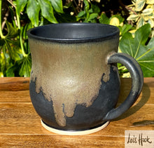 Load image into Gallery viewer, Matte Black and Copper Mug 16floz
