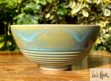 Load image into Gallery viewer, Turquoise Bowl 14cm
