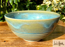 Load image into Gallery viewer, Turquoise Bowl 14cm
