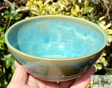 Load image into Gallery viewer, Turquoise Bowl 14cm
